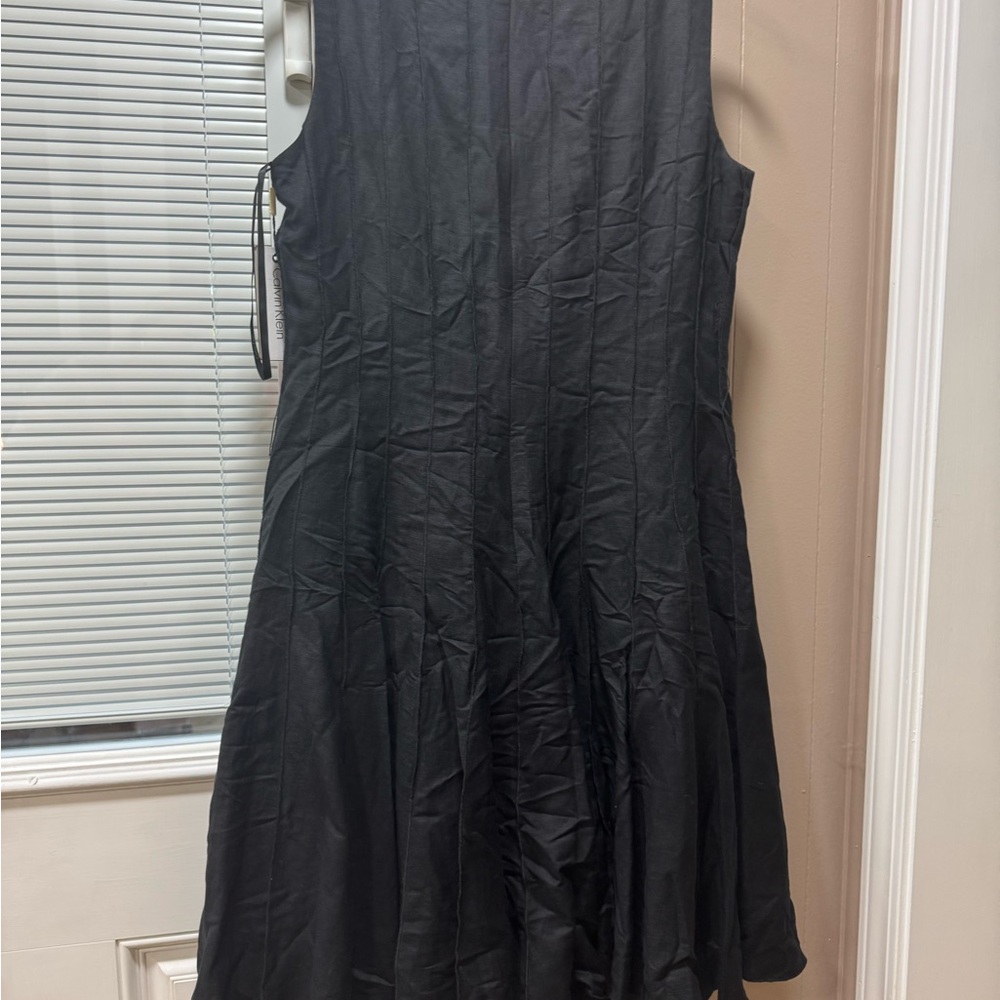 Calvin Klein Collection Elegant Black Midi Dress